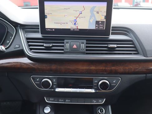 Used 2018 Audi Q5 2.0T Premium image 13