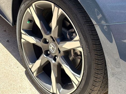 Certified 2025 Honda Civic Sport Touring image 10