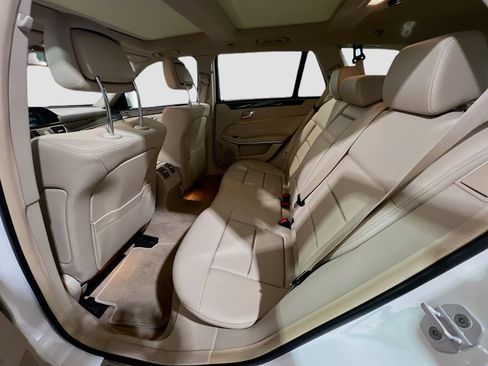 Used 2016 Mercedes-Benz E 350 4MATIC Wagon image 18