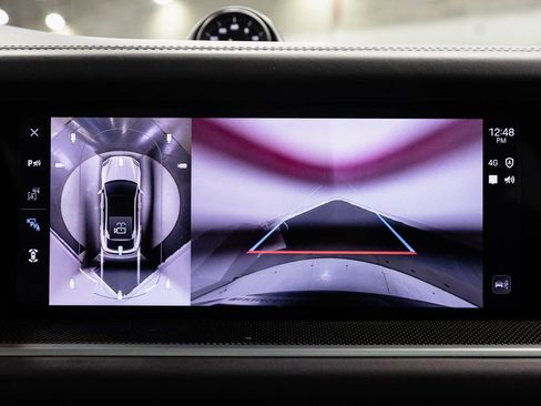 Used 2024 Porsche Cayenne S image 18