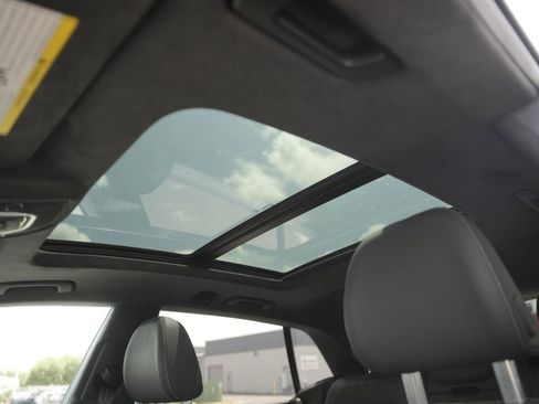 Certified 2025 Audi Q8 Prestige w/ Prestige Package image 11