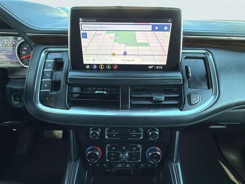 Used 2021 Chevrolet Tahoe Premier w/ Premium Package AWD/4WD image 9