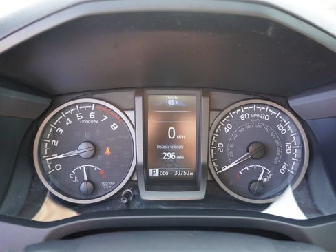 Used 2023 Toyota Tacoma TRD Pro AWD/4WD image 35