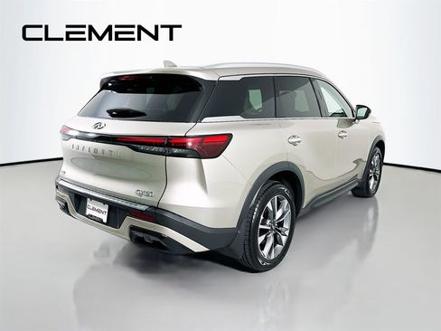 Used 2023 INFINITI QX60 Luxe w/ Vision Package AWD/4WD image 7