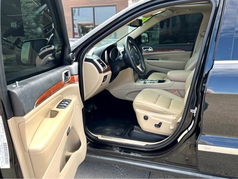 Used 2013 Jeep Grand Cherokee Limited image 10