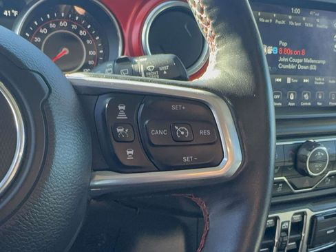 Used 2019 Jeep Wrangler Unlimited Rubicon w/ Dual Top Group image 14