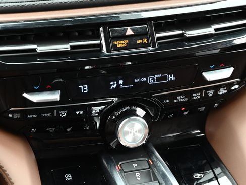 Used 2025 Acura MDX SH-AWD w/Advance Package image 19