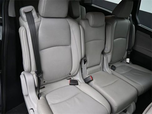 Used 2019 Honda Odyssey EX-L image 43