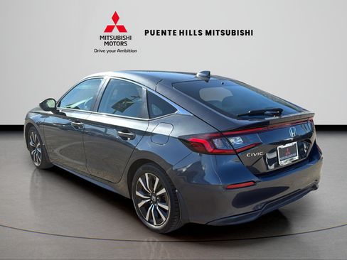 Used 2022 Honda Civic EX-L image 7