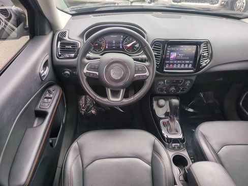 Used 2020 Jeep Compass Limited image 17