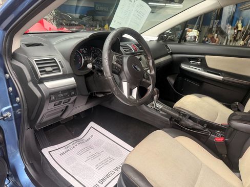 Used 2017 Subaru Crosstrek 2.0i Premium AWD/4WD image 11