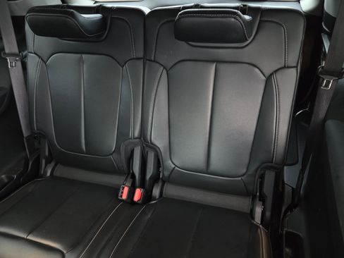 Used 2021 Jeep Grand Cherokee L Limited image 11