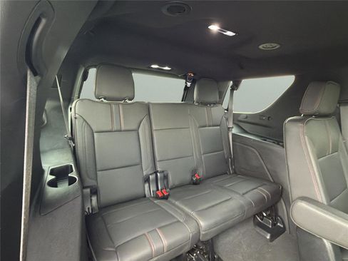Used 2021 Chevrolet Tahoe RST w/ Luxury Package AWD/4WD image 23
