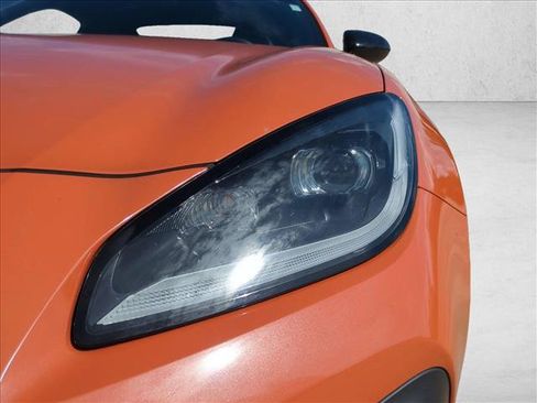 Certified 2023 Toyota GR86 10th Anniversary SE RWD image 9