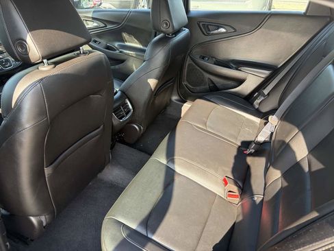 Used 2016 Chevrolet Malibu LT w/ Leather Package FWD image 19