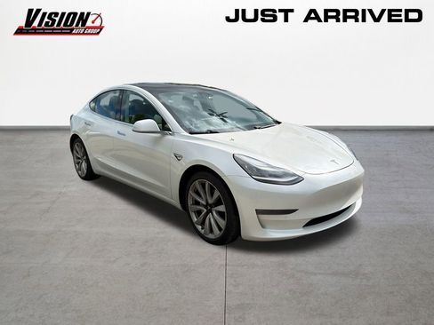 Used 2019 Tesla Model 3 Long Range AWD/4WD image 3