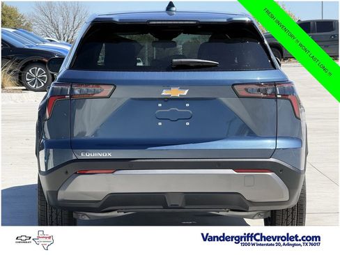 New 2026 Chevrolet Equinox LT FWD image 5