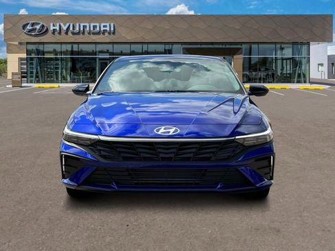 New 2025 Hyundai Elantra Sport image 13