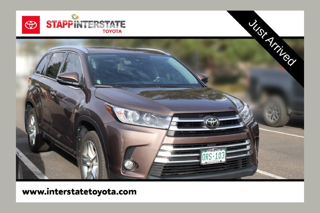 Used 2017 Toyota Highlander Limited AWD/4WD image 1