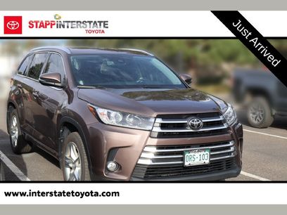 Used 2017 Toyota Highlander Limited