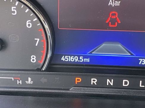 Used 2023 Ford Explorer XLT w/ Equipment Group 202A image 24