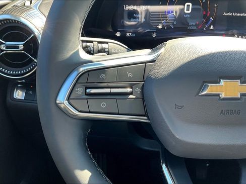 New 2026 Chevrolet Equinox LT w/ Convenience Package II image 19