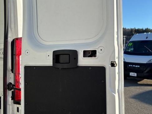 Used 2023 RAM ProMaster 2500 FWD image 30
