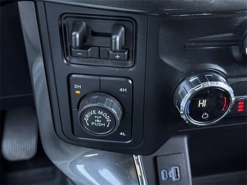 Used 2021 Ford F150 XLT w/ Equipment Group 302A High image 19