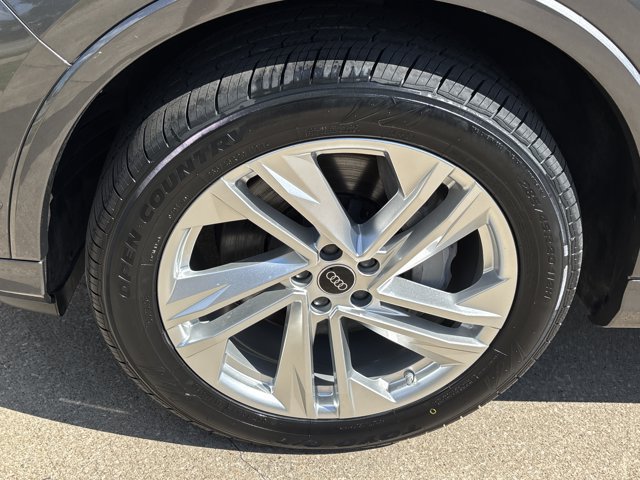 Used 2024 Audi Q7 3.0T Premium Plus AWD/4WD image 15
