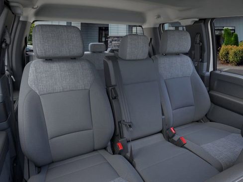 New 2026 Ford F550 4x4 SuperCab Super Duty w/ XLT Value Package image 11