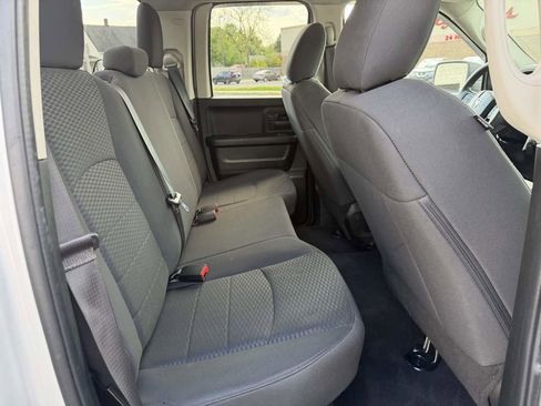 Used 2019 RAM 1500 Express w/ Express Value Package AWD/4WD image 15