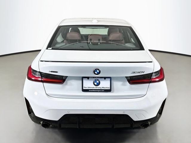 New 2026 BMW 330i xDrive Sedan w/ M Sport Package AWD/4WD image 6