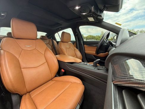 Certified 2025 Cadillac CT5 Premium Luxury w/ Platinum Package AWD/4WD image 31