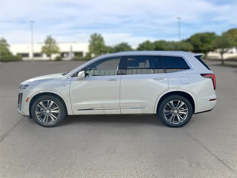 New 2025 Cadillac XT6 Premium Luxury w/ Technology Package image 4