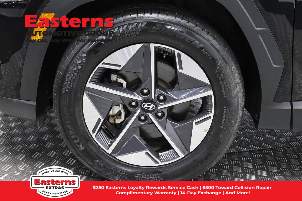 Used 2025 Hyundai Tucson SEL FWD image 32