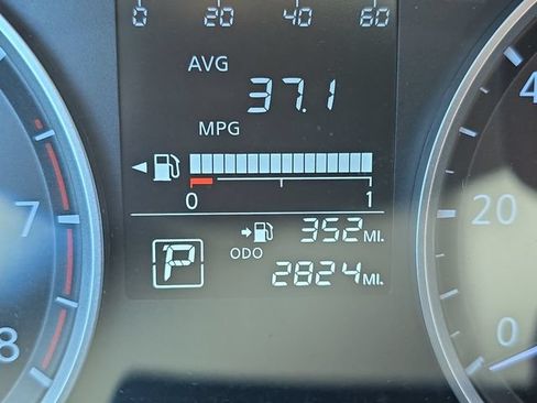 Used 2025 Nissan Versa S w/ Trunk Package FWD image 22