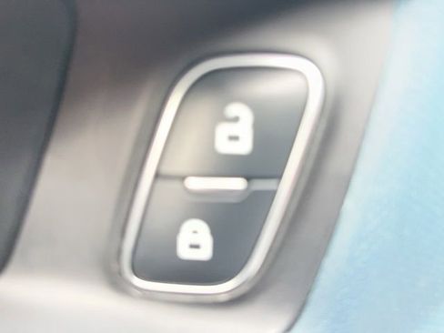 Used 2024 Ford Maverick Lariat FWD image 12
