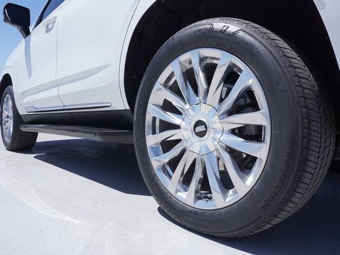 Certified 2023 Cadillac Escalade Premium Luxury AWD/4WD image 6