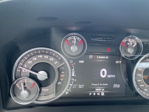 Used 2017 RAM 2500 Limited image 23