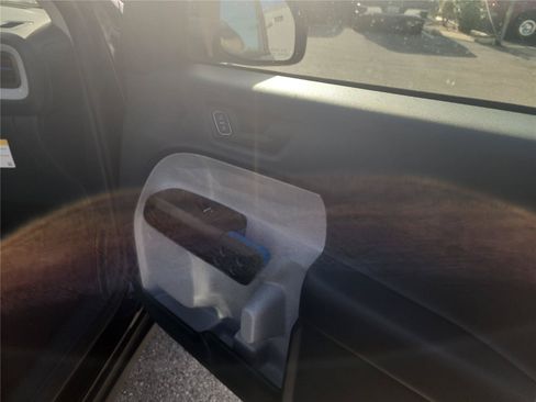 New 2026 Ford Maverick XLT FWD image 23