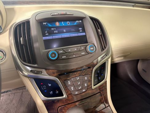 Used 2015 Buick LaCrosse Premium w/ Driver Confidence Package #1 FWD image 17