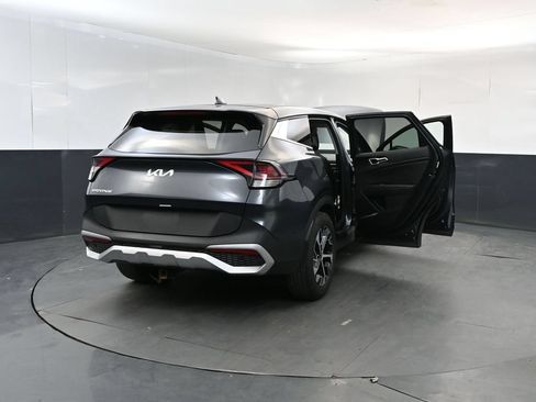 Used 2024 Kia Sportage EX FWD image 28