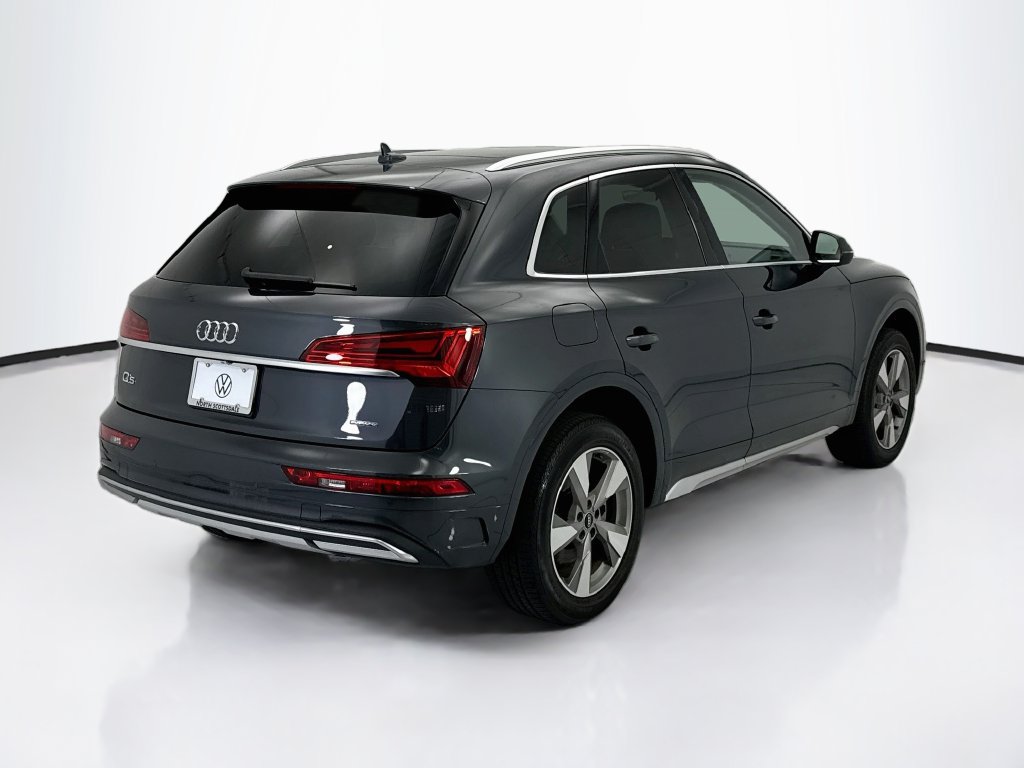 Used 2023 Audi Q5 2.0T Premium Plus w/ Premium Plus Package AWD/4WD image 5