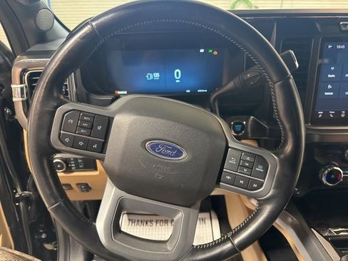 Used 2024 Ford F350 Lariat w/ Chrome Package image 17