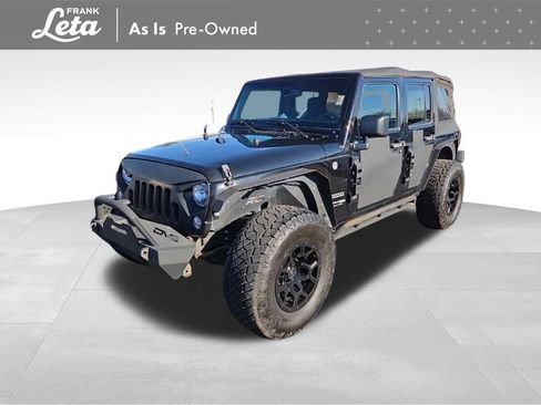 Used 2018 Jeep Wrangler Unlimited Sport S image 3