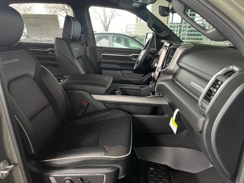 New 2026 RAM 1500 Laramie AWD/4WD image 28