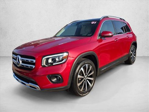 Certified 2021 Mercedes-Benz GLB 250 image 2