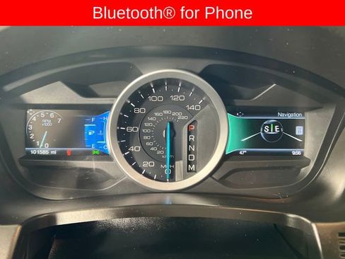 Used 2015 Ford Explorer XLT w/ Equipment Group 202B image 17