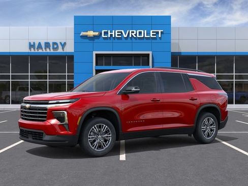 New 2026 Chevrolet Traverse LT w/ Enhanced Driving Package FWD image 2