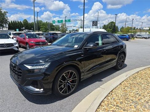 Used 2023 Audi Q8 Prestige AWD/4WD image 8